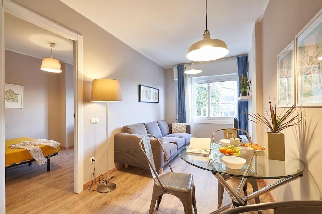 Bebarceloner Sant Andreu Apartments - 3 Bedrooms Zewnętrze zdjęcie
